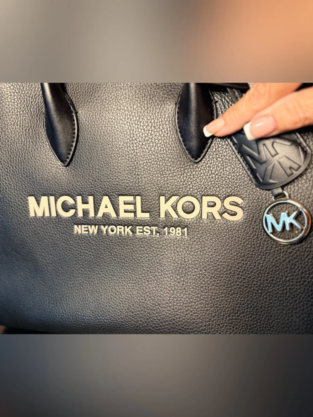 NWOT Michael Kors Mirella Medium Pebbled Leather Logo Tote